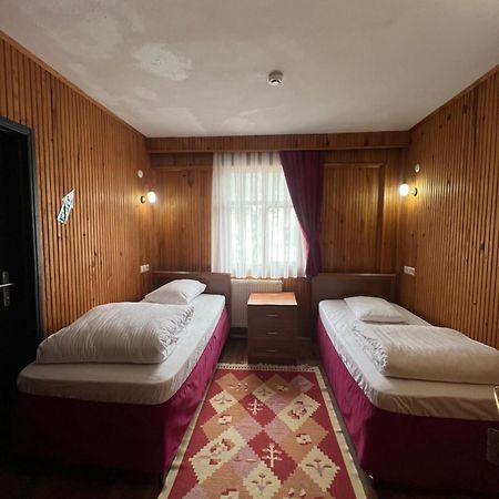 เยชิลวาดี โอเต็ล Bed & Breakfast รีเซ ภายนอก รูปภาพ